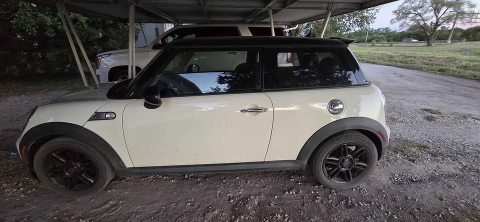 2012 Mini Mini 2nd Gen - Image 4 of 4