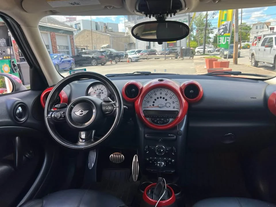 2012 Mini Mini 2nd Gen - Image 5 of 9