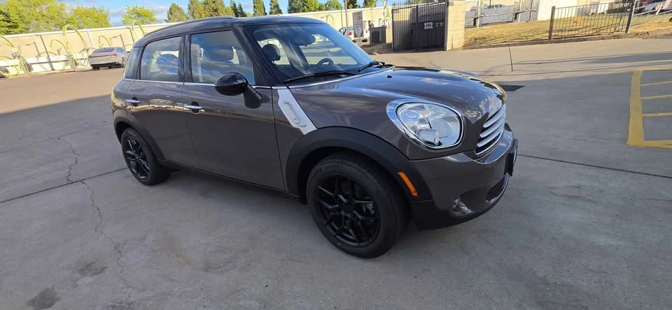 2012 Mini Mini 2nd Gen - Image 5 of 16