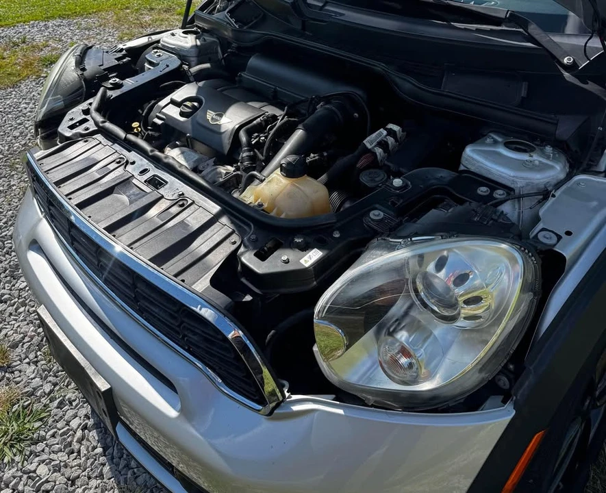 2012 Mini Mini 2nd Gen - Image 9 of 18