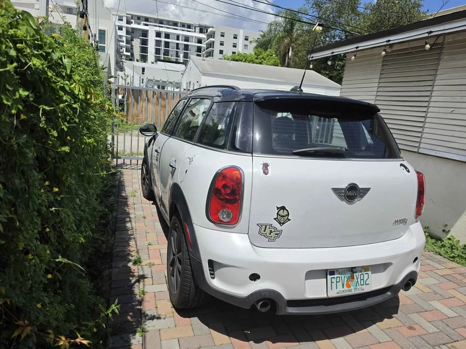 2012 Mini Mini 2nd Gen - Image 3 of 7