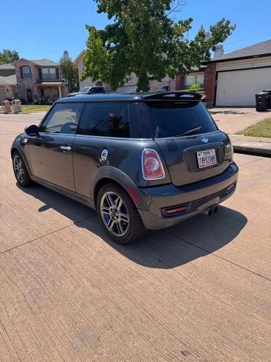 2012 Mini Coupe & Roadster - Image 3 of 6