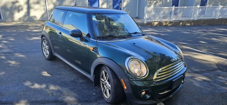 2012 Mini Coupe & Roadster - Image 2 of 11