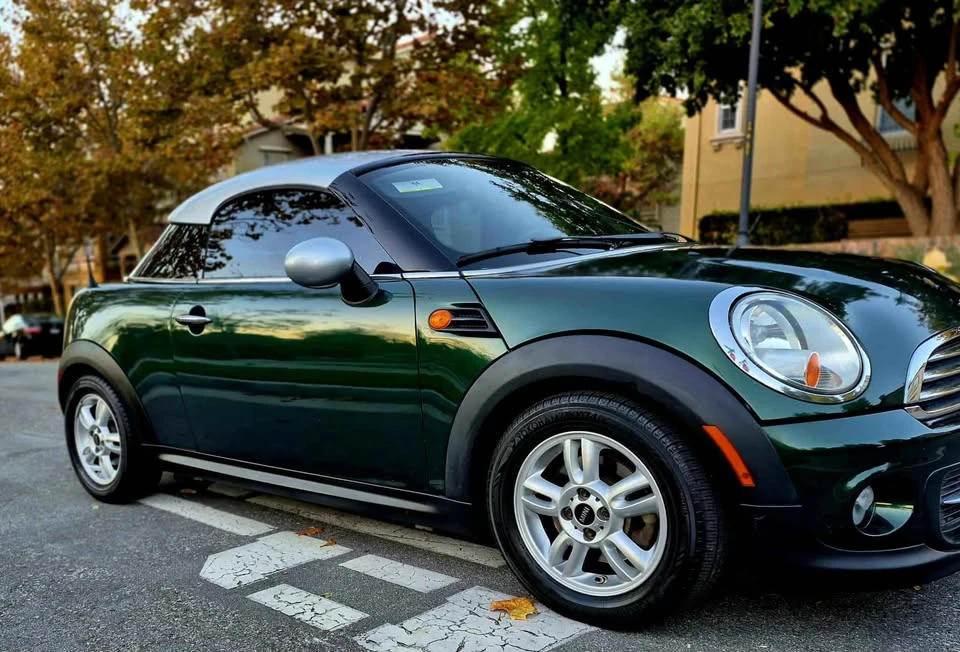 2012 Mini Coupe & Roadster - Image 3 of 12