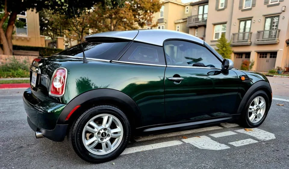 2012 Mini Coupe & Roadster - Image 5 of 12