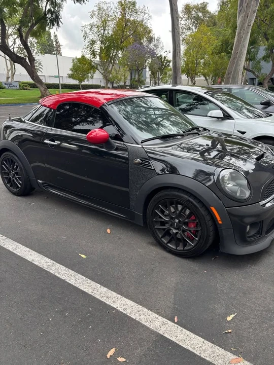 2012 Mini Coupe & Roadster - Image 3 of 15