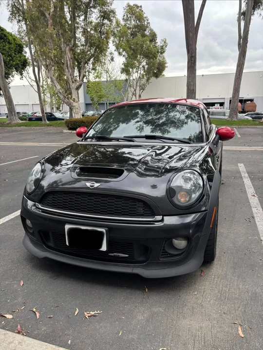 2012 Mini Coupe & Roadster - Image 2 of 15
