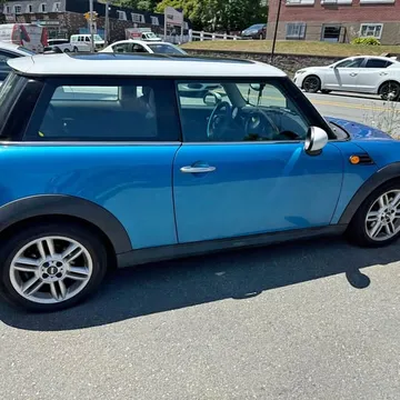 2012 MINI Cooper