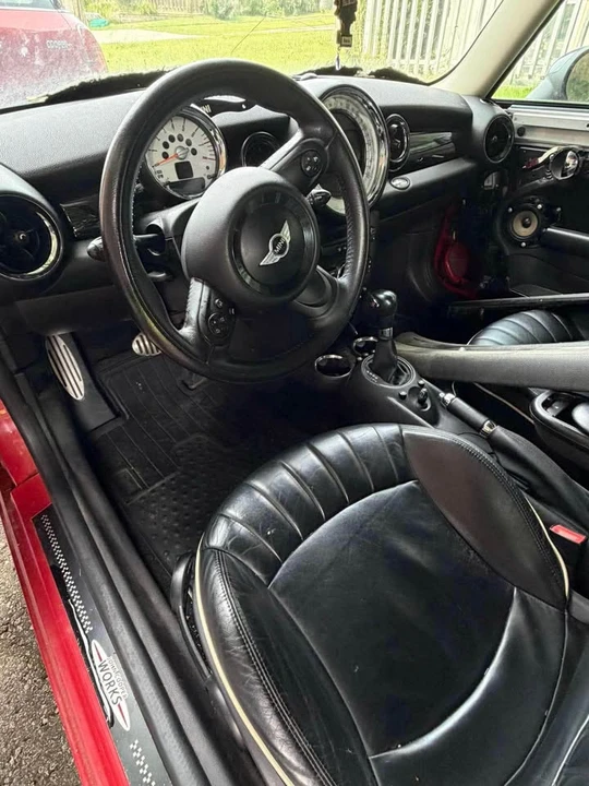 2012 Mini Mini 2nd Gen - Image 6 of 8
