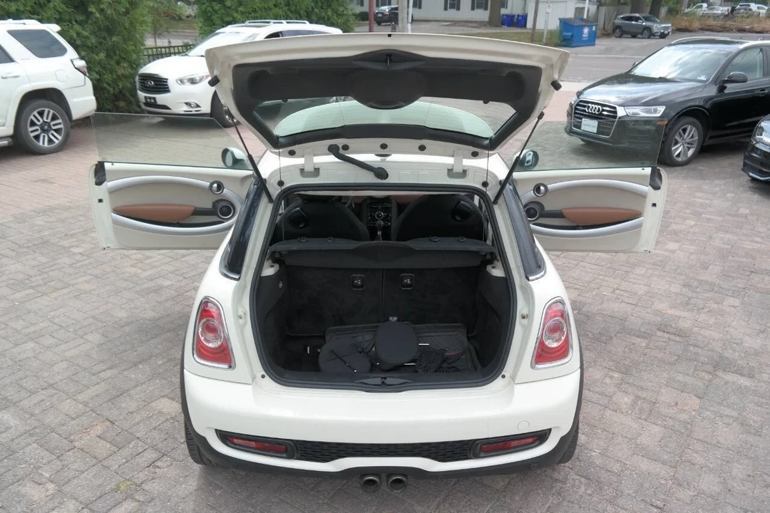 2012 Mini Mini 2nd Gen - Image 17 of 21