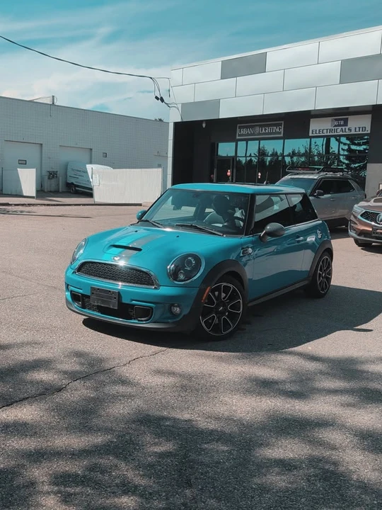 2012 Mini Mini 2nd Gen - Image 2 of 11