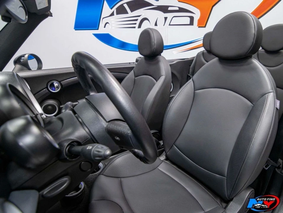 2012 Mini Coupe & Roadster - Image 18 of 21