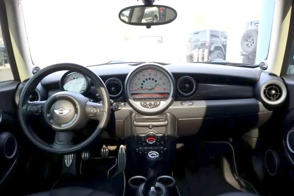 2012 Mini Mini 2nd Gen - Image 15 of 20