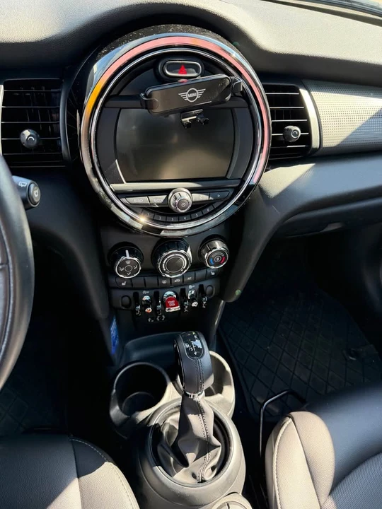 2012 Mini Mini 2nd Gen - Image 16 of 19