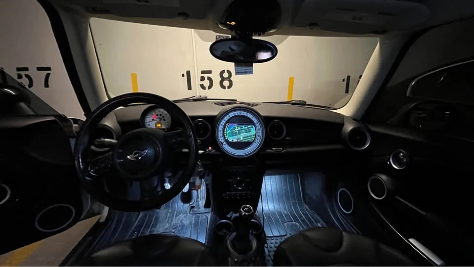 2012 Mini Mini 2nd Gen - Image 7 of 12