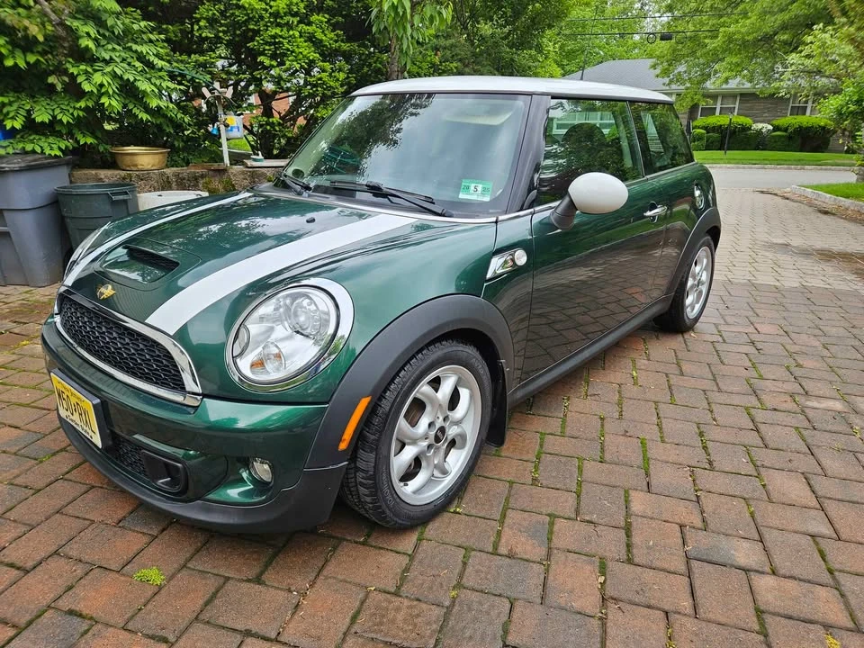 2012 Mini Mini 2nd Gen - Image 2 of 15