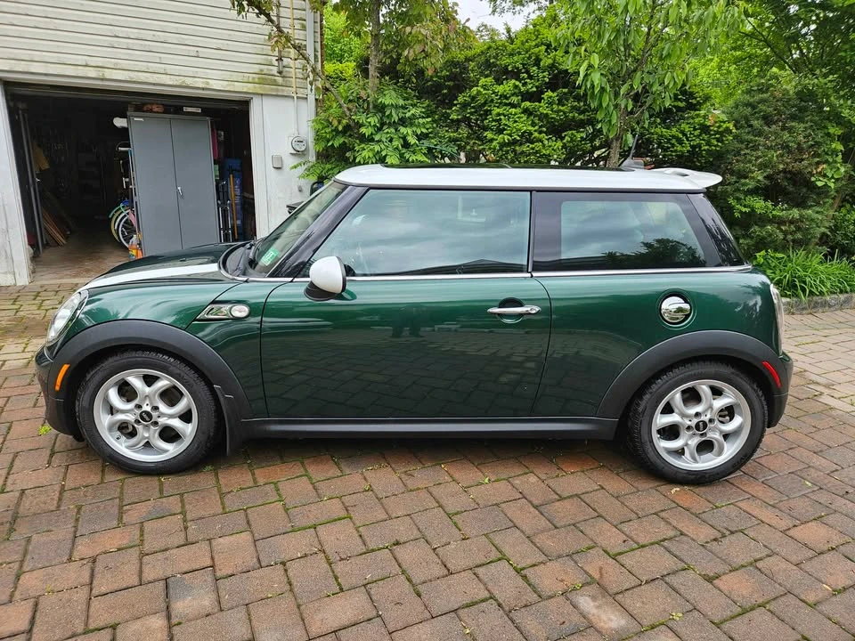 2012 Mini Mini 2nd Gen - Image 3 of 15
