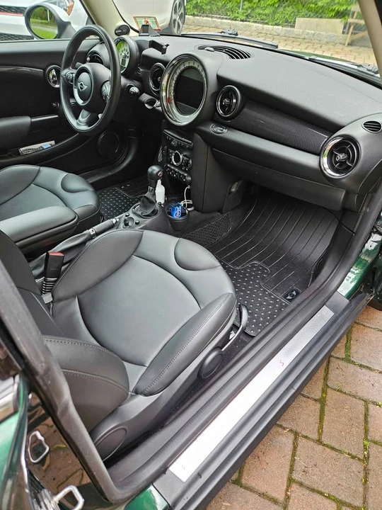 2012 Mini Mini 2nd Gen - Image 10 of 15