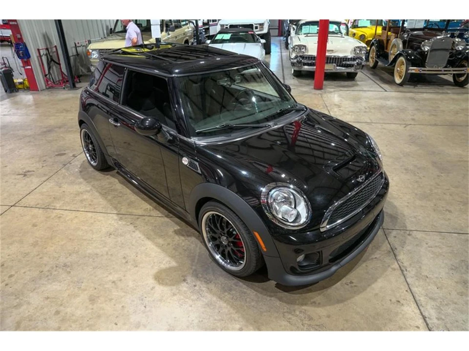 2012 Mini Mini 2nd Gen - Image 14 of 31