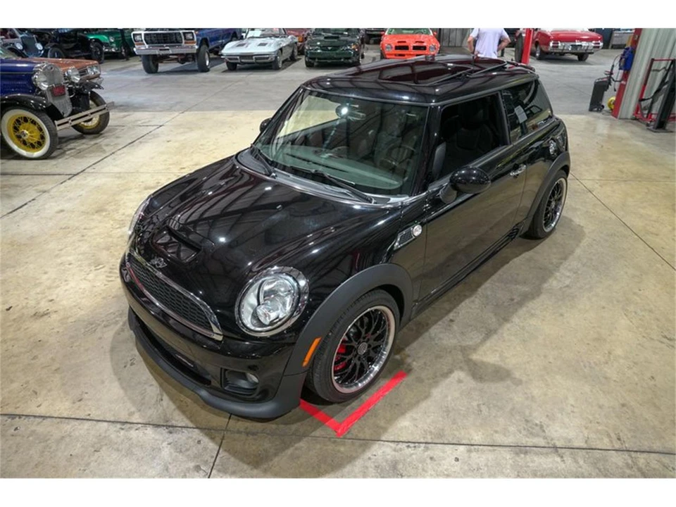 2012 Mini Mini 2nd Gen - Image 15 of 31