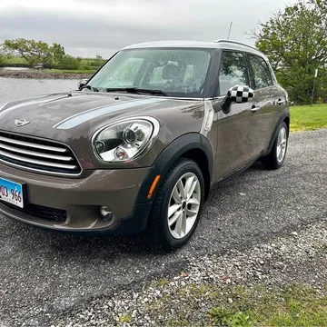 2012 MINI Countryman Classic Cooper Hatchback 4D