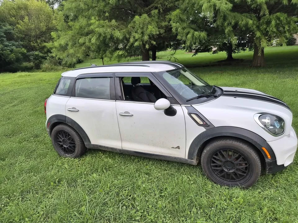 2012 Mini Countryman 1st Gen - Image 4 of 15