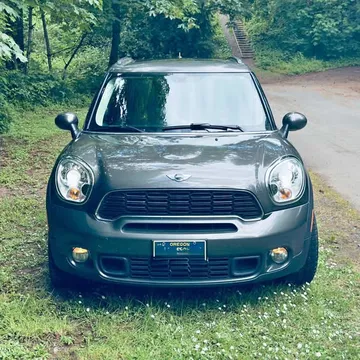 2012 MINI Countryman Classic Cooper S