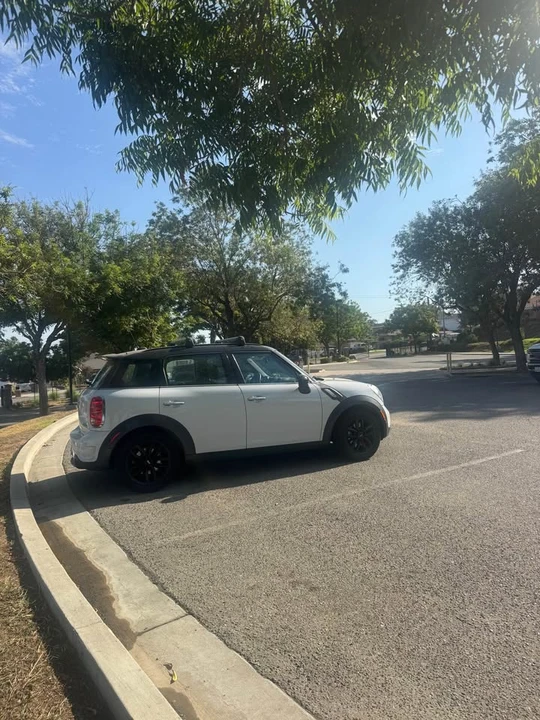 2012 Mini Countryman 1st Gen - Image 2 of 9