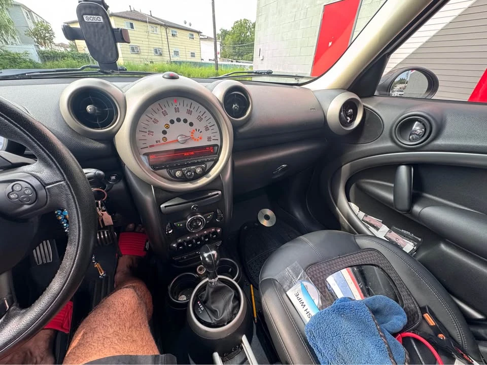 2012 Mini Countryman 1st Gen - Image 13 of 14