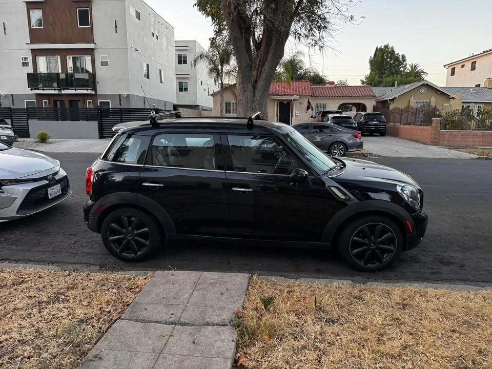 2012 Mini Countryman 1st Gen - Image 2 of 9