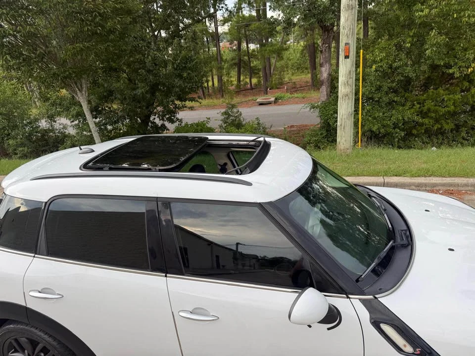 2012 Mini Countryman 1st Gen - Image 19 of 20