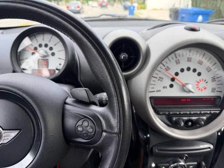 2012 Mini Countryman 1st Gen - Image 15 of 16