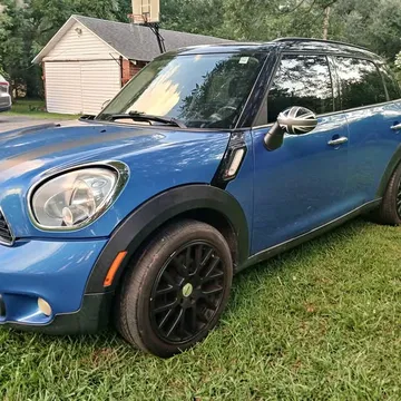 2012 MINI Countryman Cooper S Hatchback 4D