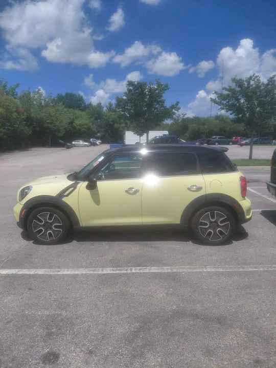 2012 Mini Countryman 1st Gen - Image 2 of 2