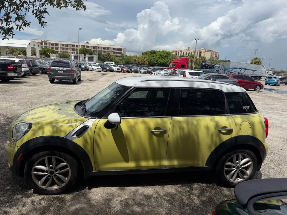 2012 Mini Countryman 1st Gen - Image 2 of 13