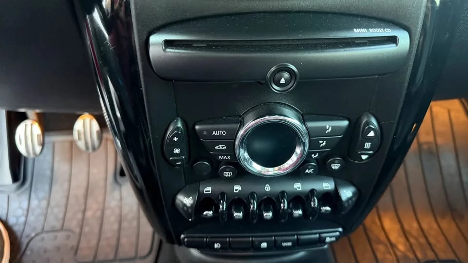 2012 Mini Countryman 1st Gen - Image 15 of 17