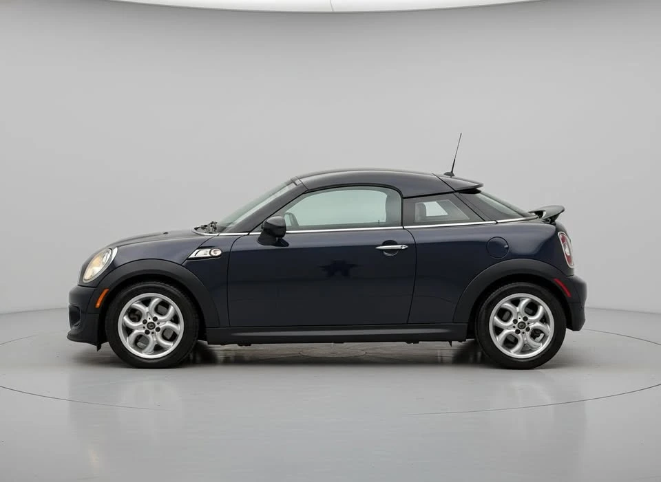 2012 Mini Coupe & Roadster - Image 2 of 15
