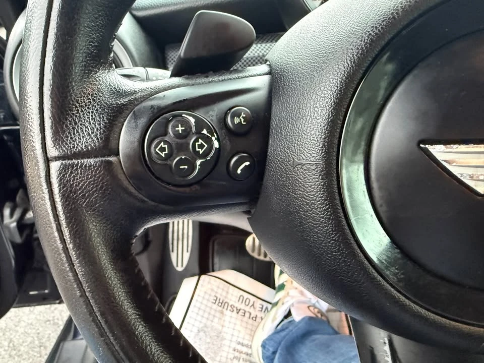 2012 Mini Coupe & Roadster - Image 10 of 15