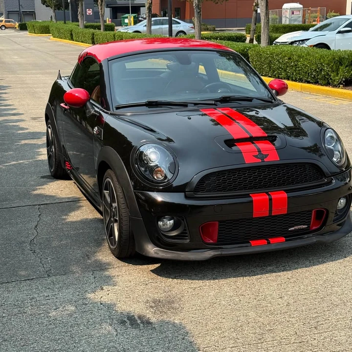 2012 Mini Coupe & Roadster - Image 2 of 8