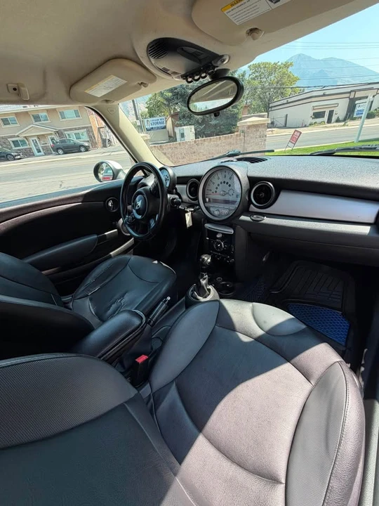 2012 Mini Coupe & Roadster - Image 11 of 19
