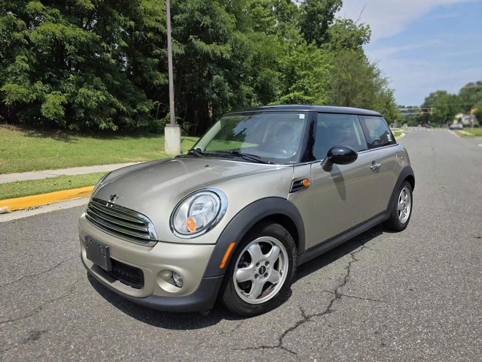 2012 Mini Coupe & Roadster - Image 7 of 14