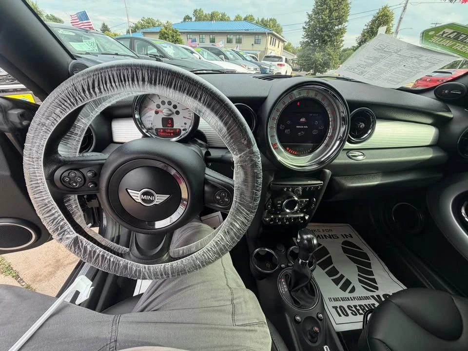 2012 Mini Coupe & Roadster - Image 10 of 11