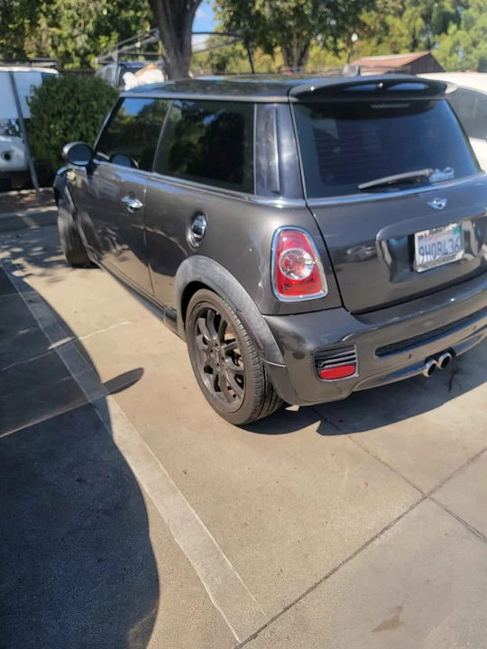 2012 Mini Mini 2nd Gen - Image 4 of 9