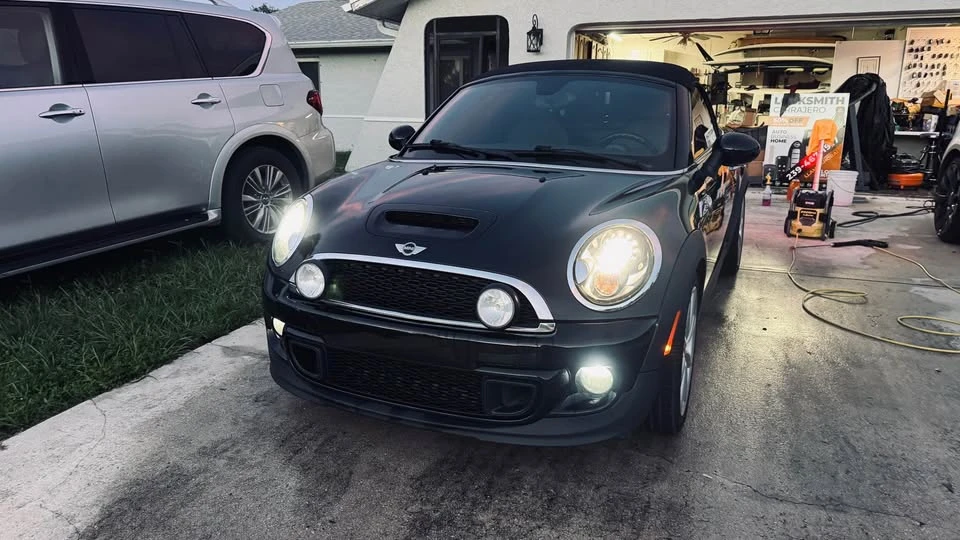 2012 Mini Modern Mini - Image 14 of 15
