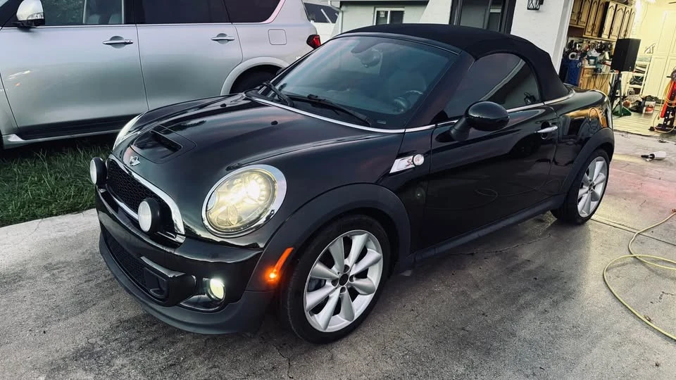 2012 Mini Modern Mini - Image 15 of 15