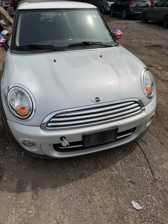 2012 Mini Mini 2nd Gen - Image 3 of 8