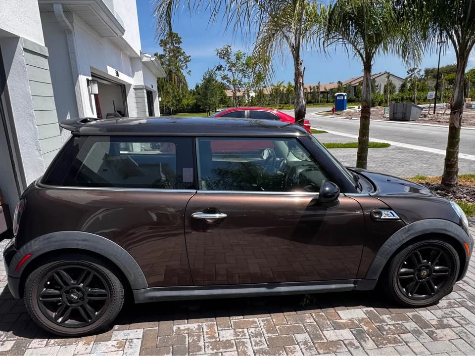 2012 Mini Mini 2nd Gen - Image 4 of 9