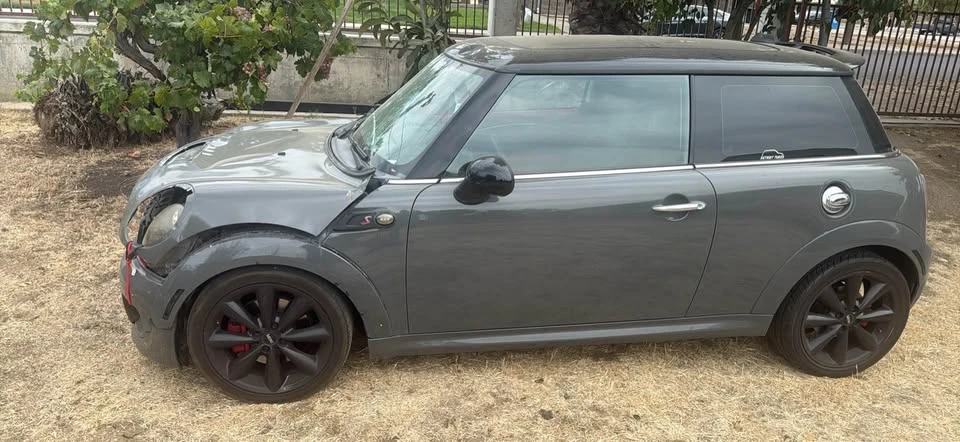 2012 Mini Mini 2nd Gen - Image 2 of 8