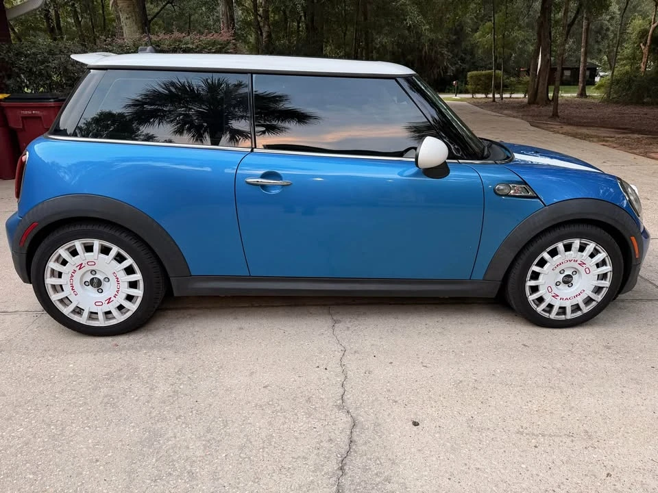 2012 Mini Mini 2nd Gen - Image 3 of 8