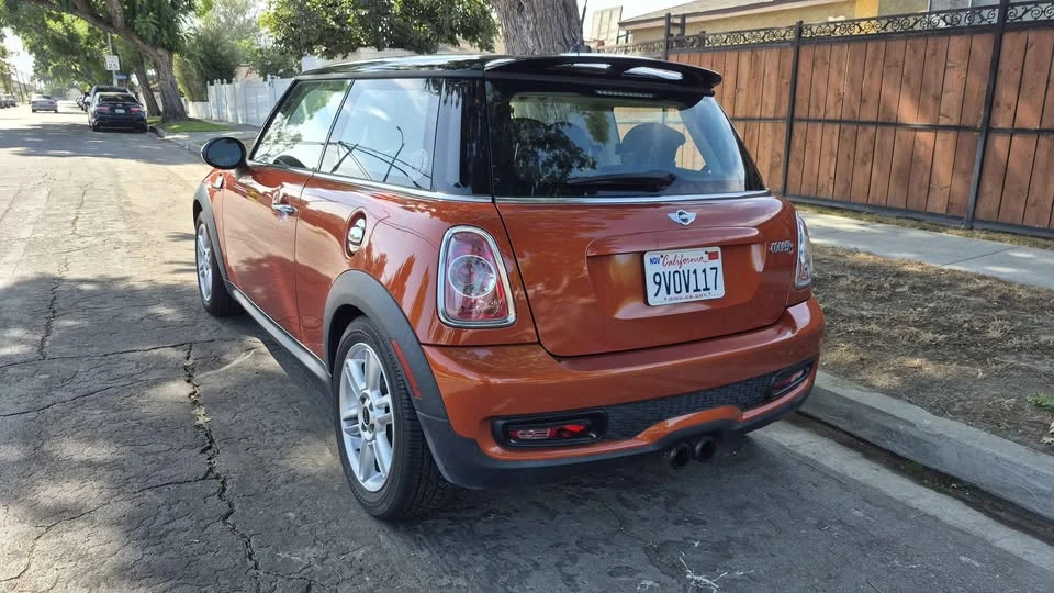 2012 Mini Mini 2nd Gen - Image 2 of 13
